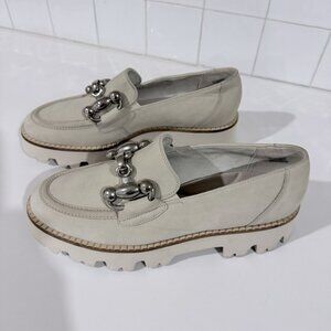 Paul Green Rosetta Platform Loafer, Cream Nubuck w/Silver Buckle. US 9, UK 6.5